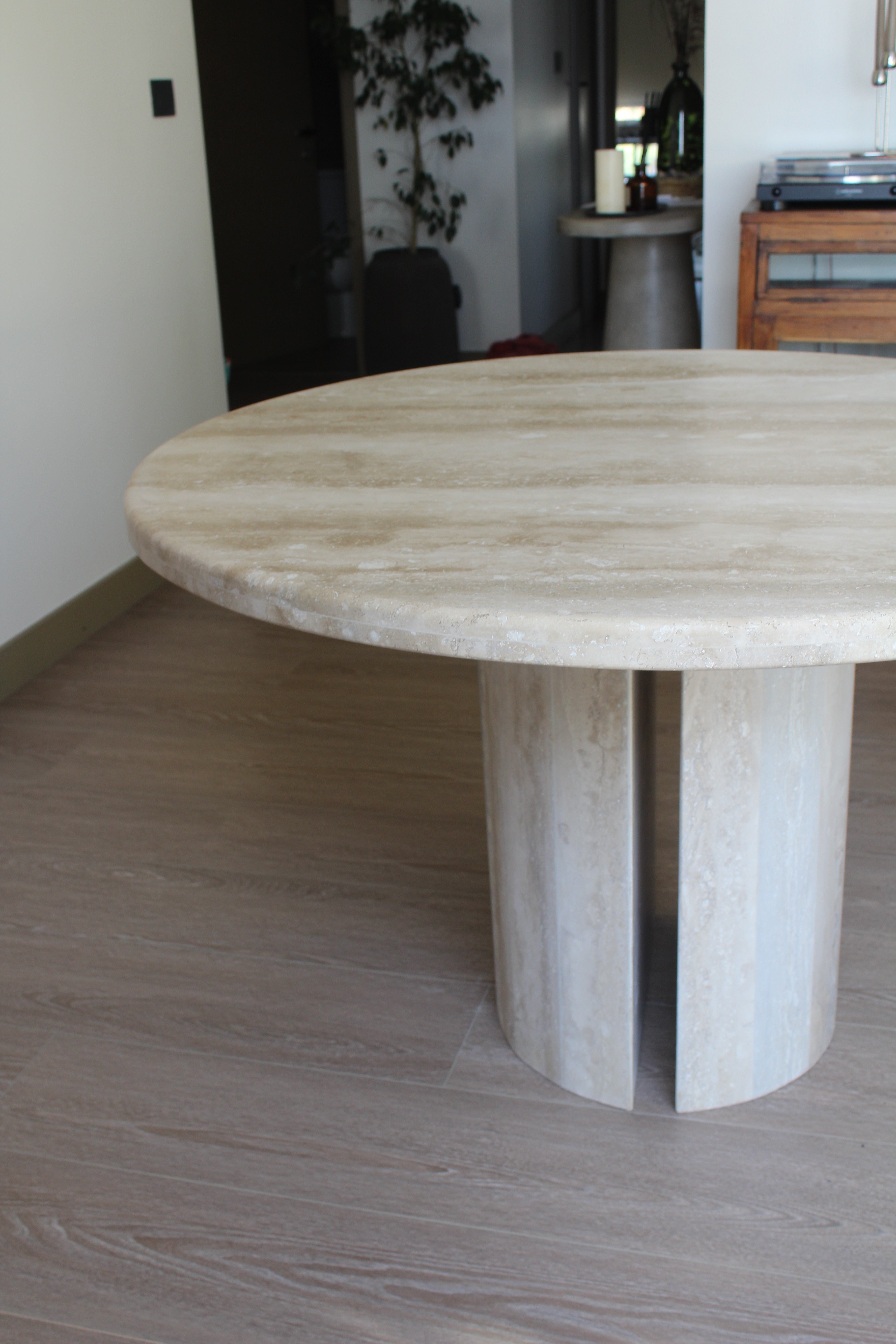 Mesa Milos