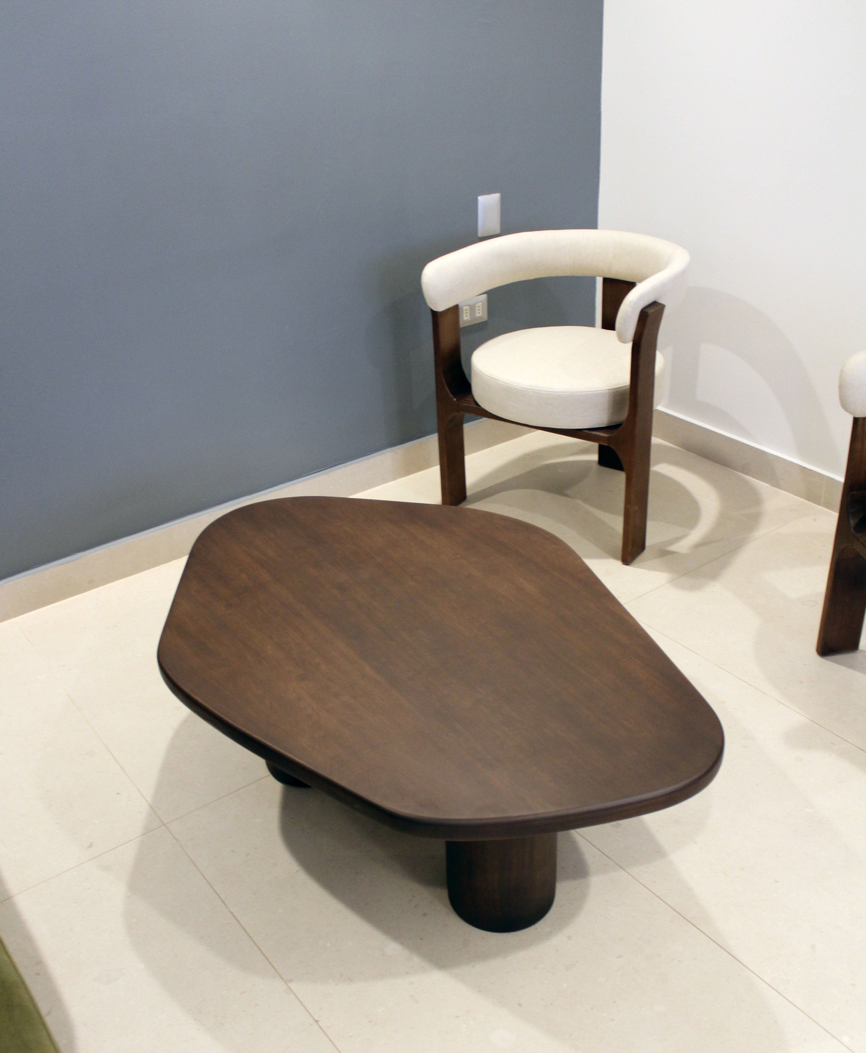 Mesa Andros II de centro